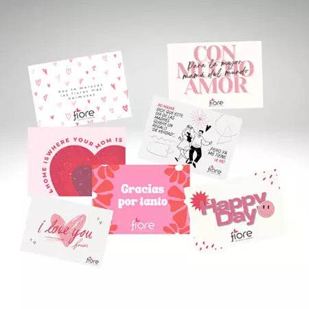Experiencia Floral ¡Imagínate abrir una caja misteriosa y ser recibido por un delicioso aroma que te envuelve como un abrazo! 🎁 entregamos su regalo en Bogotá. Floristería Fiore Colombia, diseños de tarjetas con mensaje